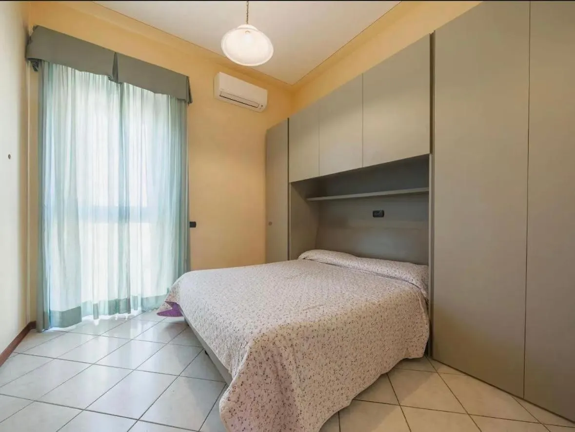 Allegra'S Apartment فياريجيو