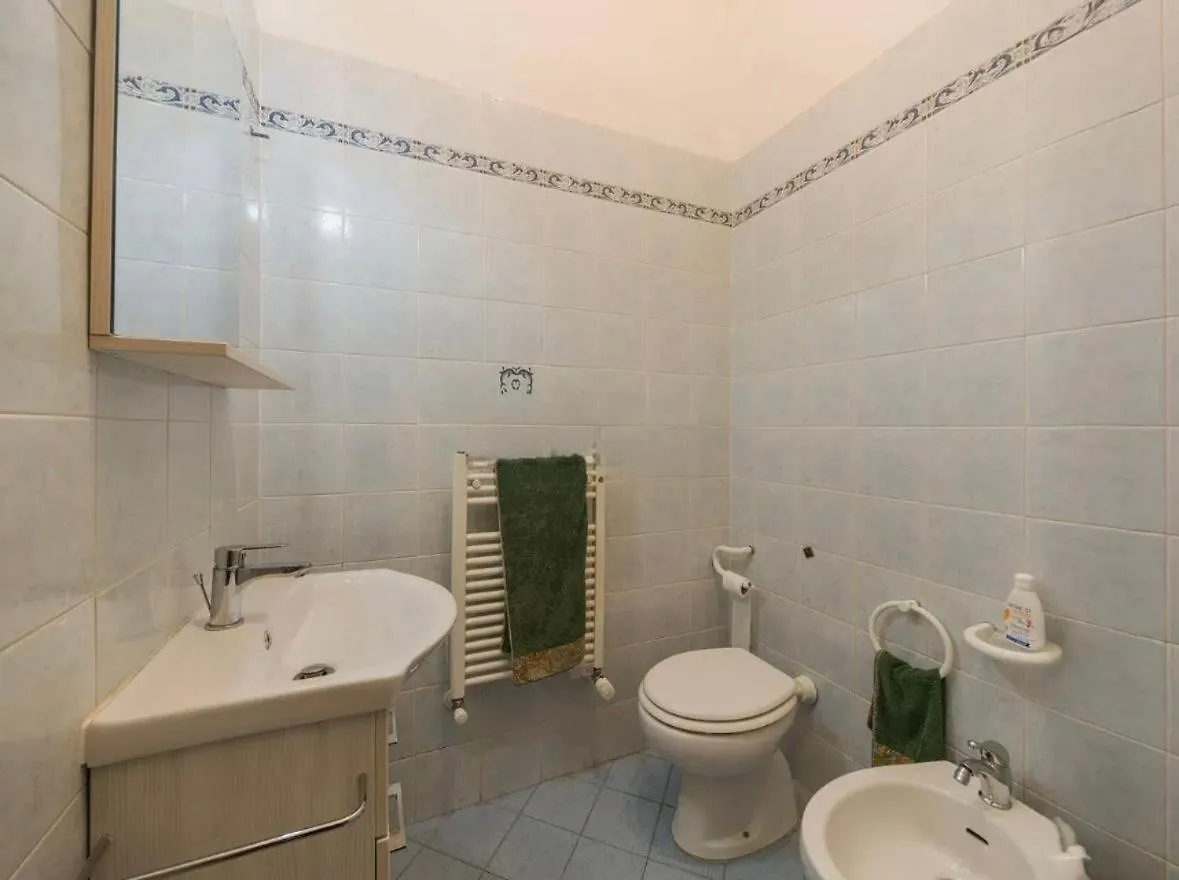 Allegra'S Apartment فياريجيو